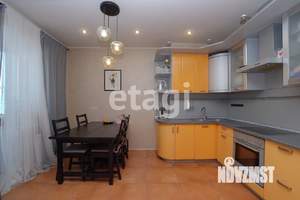 4-к квартира, вторичка, 108м2, 2/9 этаж