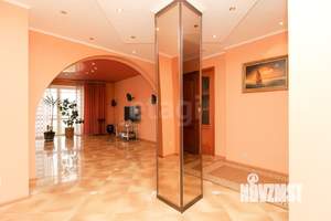 4-к квартира, вторичка, 330м2, 8/12 этаж