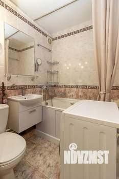 2-к квартира, вторичка, 43м2, 1/4 этаж