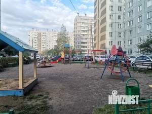 4-к квартира, вторичка, 82м2, 1/10 этаж