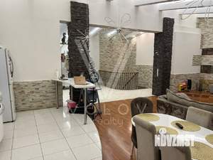 5-к квартира, вторичка, 300м2, 5/6 этаж