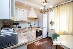 4-к квартира, вторичка, 82м2, 1/10 этаж