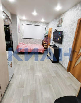 2-к квартира, вторичка, 40м2, 1/5 этаж