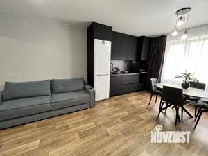 2-к квартира, вторичка, 62м2, 1/17 этаж