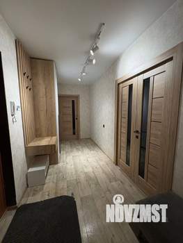 2-к квартира, вторичка, 66м2, 9/17 этаж