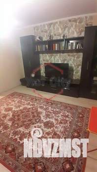 2-к квартира, вторичка, 54м2, 1/5 этаж