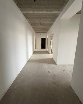 3-к квартира, вторичка, 100м2, 2/18 этаж