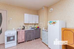 Студия квартира, вторичка, 37м2, 3/18 этаж
