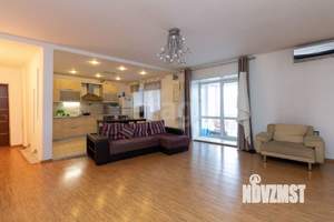 3-к квартира, вторичка, 100м2, 2/10 этаж