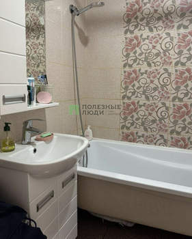 3-к квартира, вторичка, 71м2, 9/10 этаж