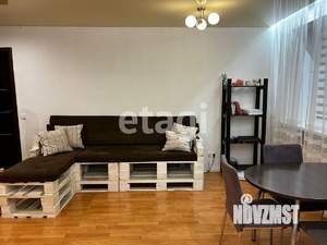 2-к квартира, вторичка, 43м2, 1/9 этаж