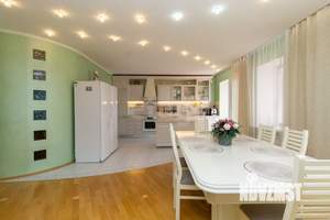 5-к квартира, вторичка, 174м2, 8/10 этаж