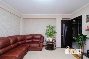 3-к квартира, вторичка, 67м2, 3/17 этаж