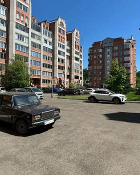 2-к квартира, вторичка, 70м2, 2/2 этаж