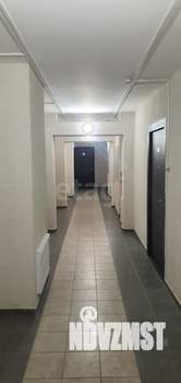 2-к квартира, вторичка, 61м2, 1/17 этаж