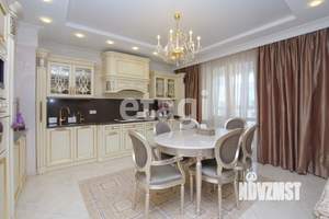 4-к квартира, вторичка, 196м2, 9/10 этаж