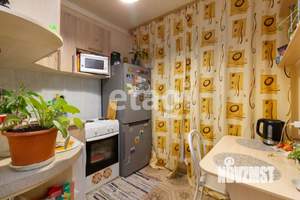 2-к квартира, вторичка, 43м2, 1/5 этаж