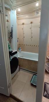 4-к квартира, вторичка, 74м2, 3/9 этаж