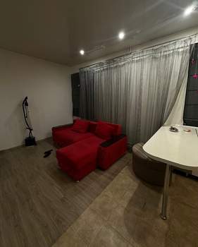 3-к квартира, вторичка, 69м2, 1/5 этаж