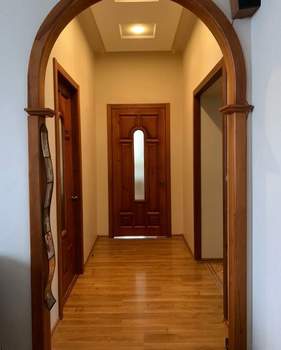 4-к квартира, вторичка, 116м2, 2/5 этаж