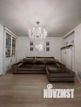 2-к квартира, вторичка, 65м2, 10/25 этаж