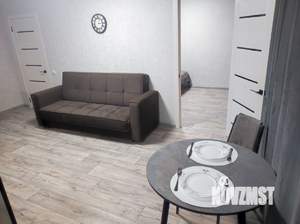 2-к квартира, вторичка, 42м2, 1/5 этаж