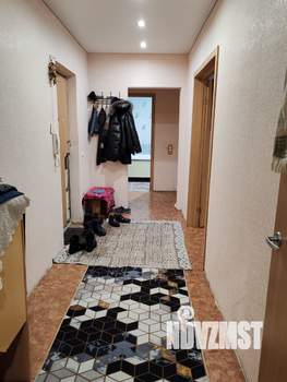 2-к квартира, вторичка, 61м2, 9/10 этаж