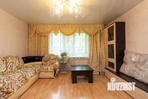 3-к квартира, вторичка, 65м2, 1/9 этаж