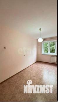 2-к квартира, вторичка, 43м2, 3/5 этаж