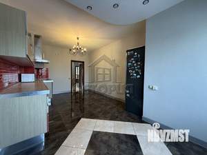 3-к квартира, вторичка, 102м2, 7/7 этаж