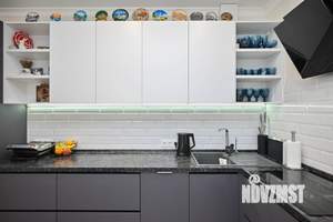 2-к квартира, вторичка, 56м2, 8/19 этаж