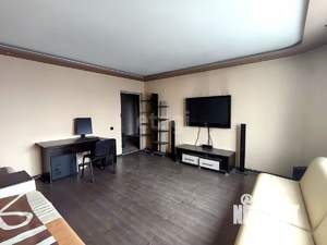 4-к квартира, вторичка, 83м2, 10/17 этаж