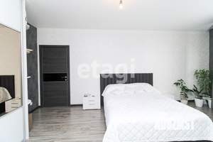 3-к квартира, вторичка, 82м2, 1/25 этаж