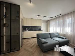 2-к квартира, вторичка, 68м2, 8/9 этаж