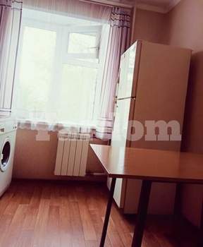 3-к квартира, вторичка, 63м2, 1/9 этаж