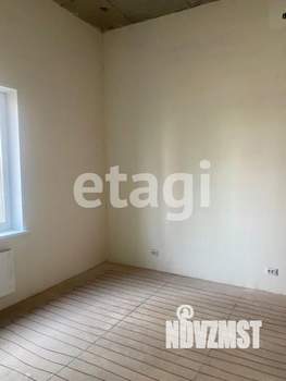 2-к квартира, вторичка, 56м2, 1/9 этаж