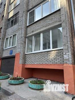 2-к квартира, вторичка, 60м2, 1/6 этаж