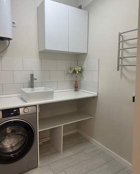 2-к квартира, вторичка, 76м2, 7/8 этаж