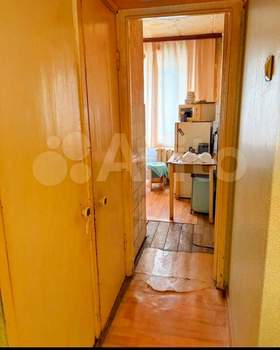 3-к квартира, вторичка, 63м2, 1/5 этаж