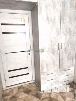 4-к квартира, вторичка, 62м2, 1/5 этаж