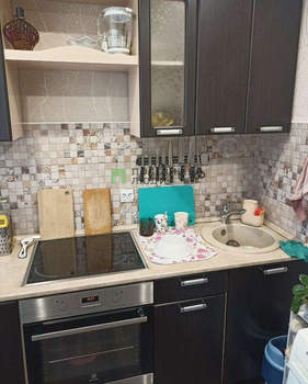 2-к квартира, вторичка, 45м2, 1/4 этаж