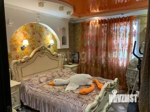 3-к квартира, вторичка, 80м2, 10/10 этаж