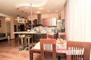 4-к квартира, вторичка, 102м2, 8/10 этаж