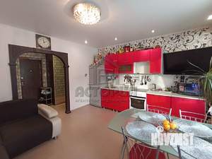 2-к квартира, вторичка, 53м2, 1/9 этаж