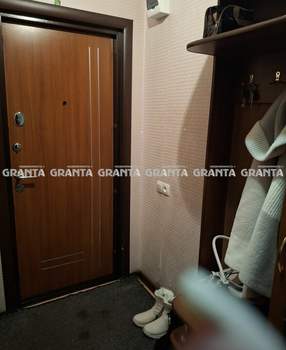 2-к квартира, вторичка, 44м2, 3/5 этаж