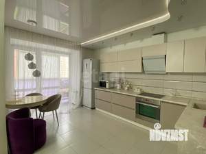 4-к квартира, вторичка, 131м2, 3/8 этаж