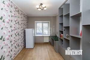 3-к квартира, вторичка, 84м2, 1/6 этаж