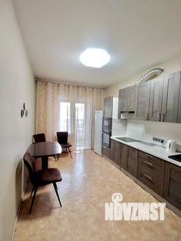 2-к квартира, вторичка, 54м2, 1/9 этаж