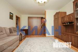 4-к квартира, вторичка, 80м2, 8/10 этаж