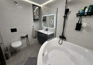 3-к квартира, вторичка, 81м2, 9/10 этаж